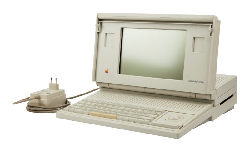 朱利安拍卖行公布 500 多件苹果古董计算机完整目录，于 3 月 30 日拍卖插图